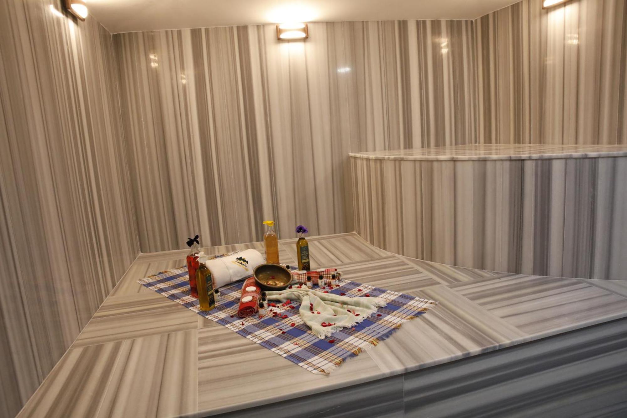 Kazdagi Atila Bey Konagi Hotel Ayvacik ภายนอก รูปภาพ